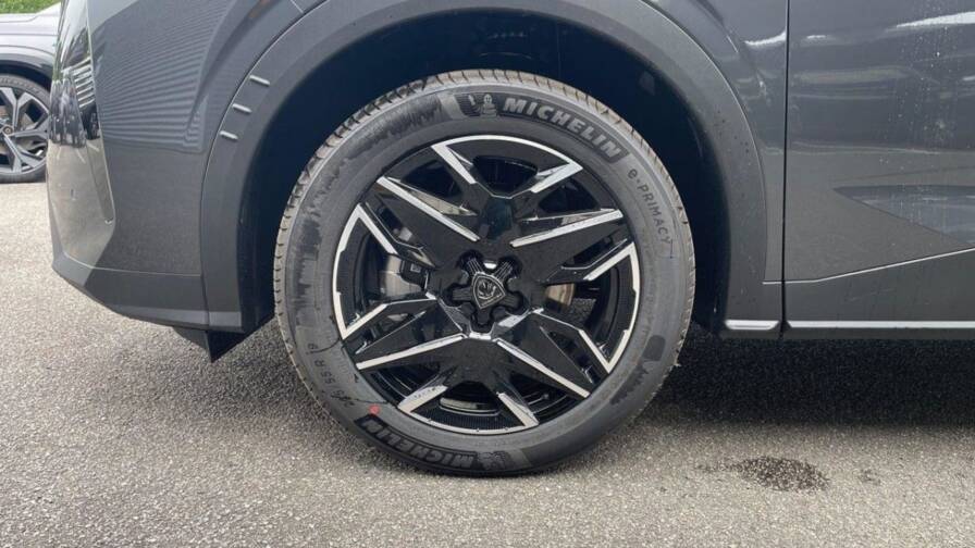 Mandataire Automobile neuf, recherche de Peugeot 5008-hybrid-136ch-e-dcs6-gt - E-Motors