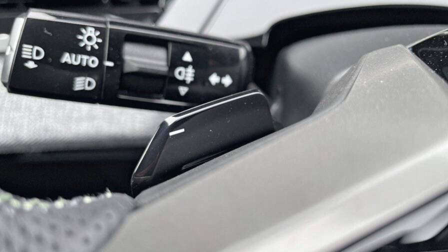Mandataire Automobile neuf, recherche de Peugeot 5008-hybrid-136ch-e-dcs6-gt - E-Motors