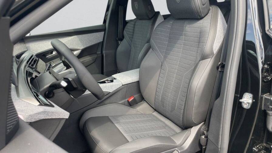 Mandataire Automobile neuf, recherche de Peugeot 5008-hybrid-136ch-e-dcs6-gt - E-Motors