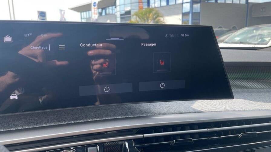 Mandataire Automobile neuf, recherche de Peugeot 5008-hybrid-136ch-e-dcs6-gt - E-Motors