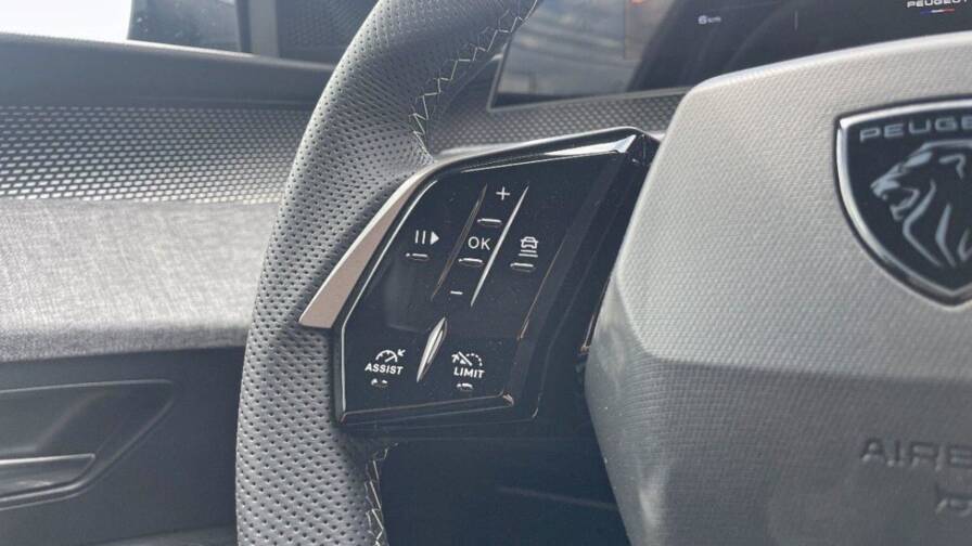Mandataire Automobile neuf, recherche de Peugeot 5008-hybrid-136ch-e-dcs6-gt - E-Motors