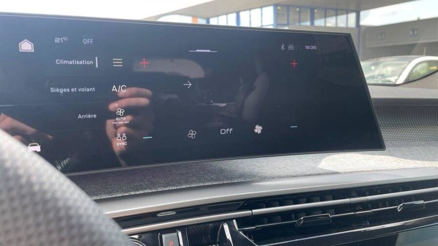 Mandataire Automobile neuf, recherche de Peugeot 5008-hybrid-136ch-e-dcs6-gt - E-Motors