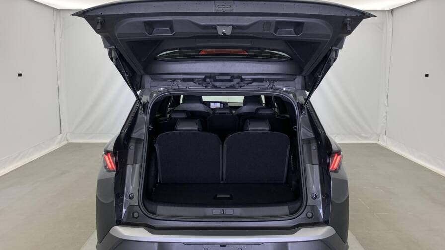 Mandataire Automobile neuf, recherche de Peugeot 5008-hybrid-145-e-dcs6-allure - E-Motors