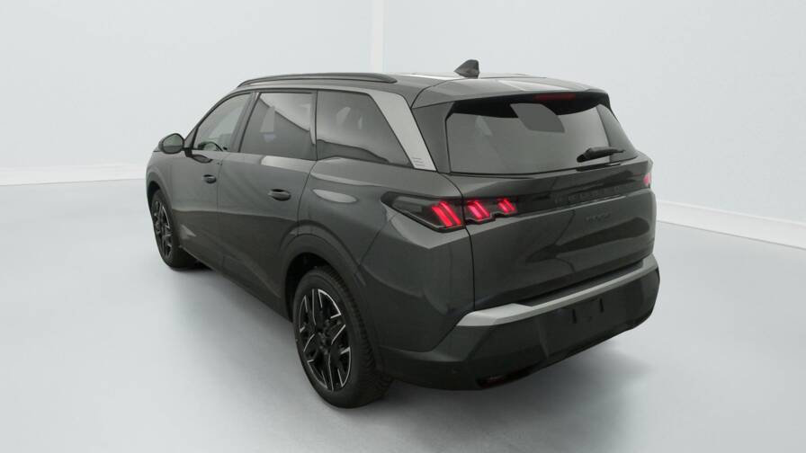Mandataire Automobile neuf, recherche de Peugeot 5008-hybrid-145-e-dcs6-allure - E-Motors