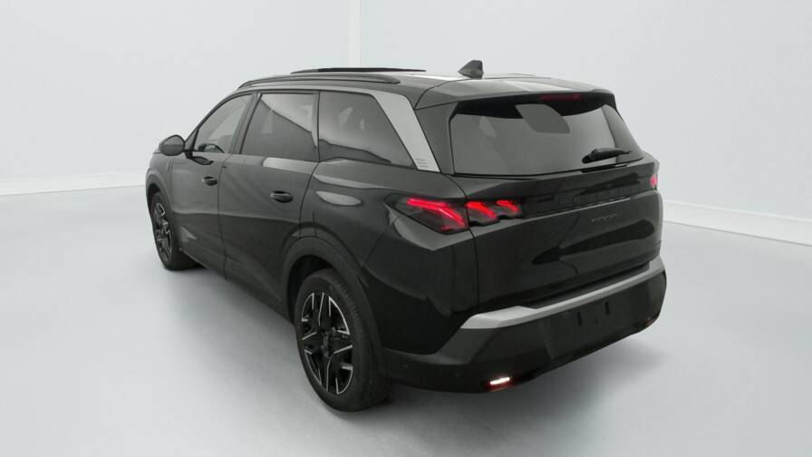 Mandataire Automobile neuf, recherche de Peugeot 5008-hybrid-145-e-dcs6-gt - E-Motors