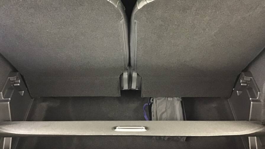 Mandataire Automobile occasion, recherche de Peugeot 5008-hybrid-145-e-dcs6-gt5-portes-vp-essence-sans-plomb032025 - E-Motors