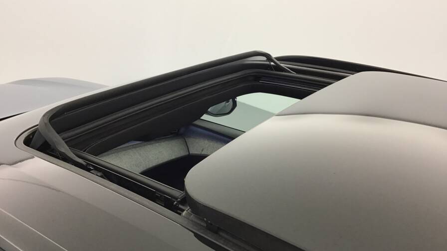 Mandataire Automobile occasion, recherche de Peugeot 5008-hybrid-145-e-dcs6-gt5-portes-vp-essence-sans-plomb032025 - E-Motors