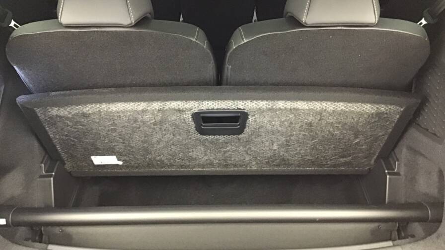 Mandataire Automobile occasion, recherche de Peugeot 5008-hybrid-145-e-dcs6-gt5-portes-vp-essence-sans-plomb032025 - E-Motors