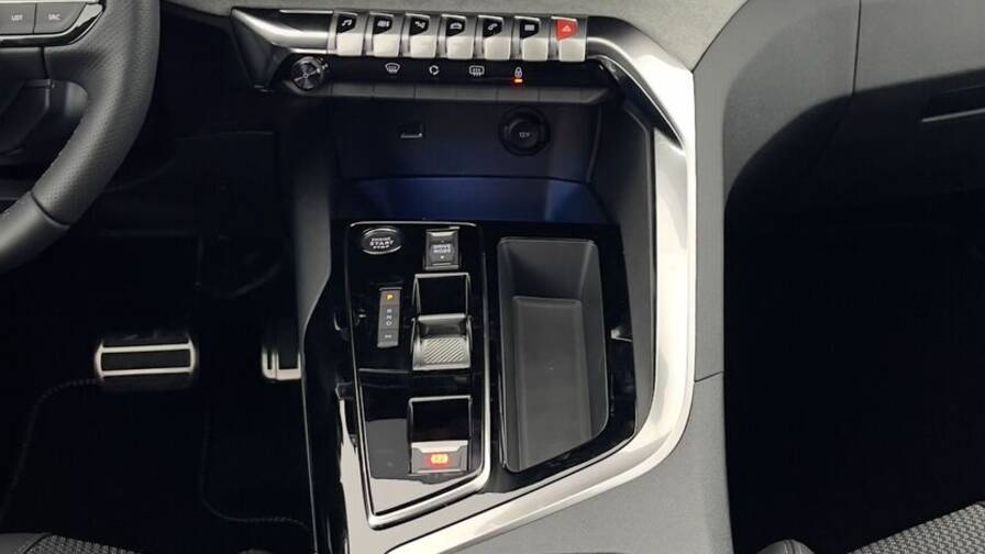 Mandataire Automobile neuf, recherche de Peugeot 5008-iii-1-2-puretech-130ch-gt-eat8 - E-Motors