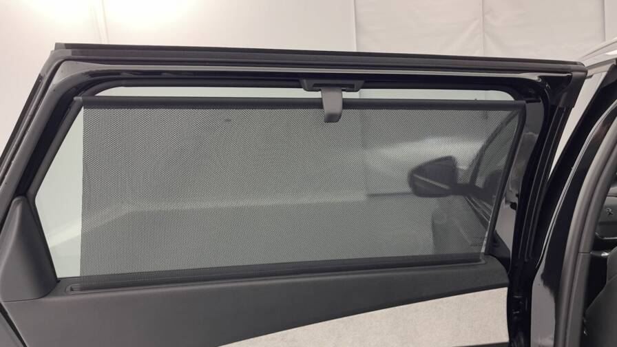 Mandataire Automobile neuf, recherche de Peugeot 5008-iii-1-2-puretech-130ch-gt-eat8 - E-Motors