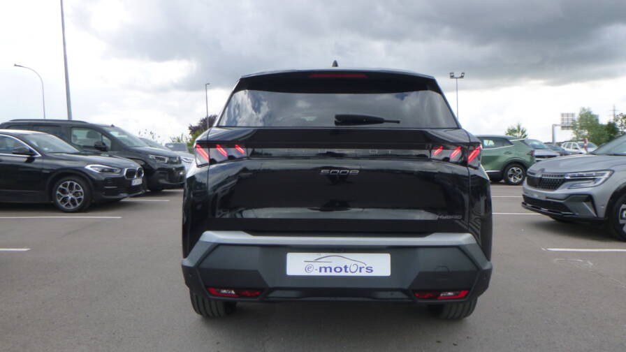 Mandataire Automobile neuf, recherche de Peugeot 5008-hybrid-145-e-dcs6-gt-plus-pack-360 - E-Motors