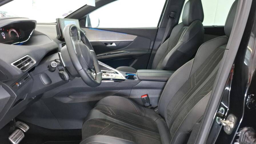 Mandataire Automobile occasion, recherche de Peugeot 5008-puretech-130-eat8-gt-line-plus-toit - E-Motors