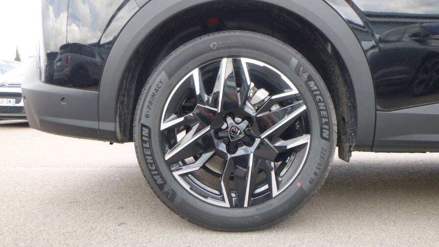 Mandataire Automobile neuf, recherche de Peugeot 5008-hybrid-145-e-dcs6-gt-plus-pack-360 - E-Motors