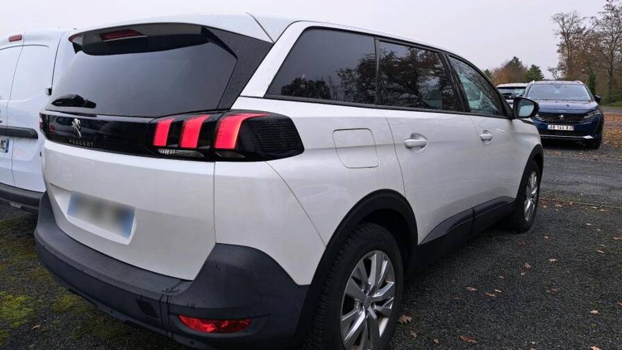 Mandataire Automobile occasion, recherche de Peugeot 5008-puretech-130-bvm6-active-plus-pack-city - E-Motors