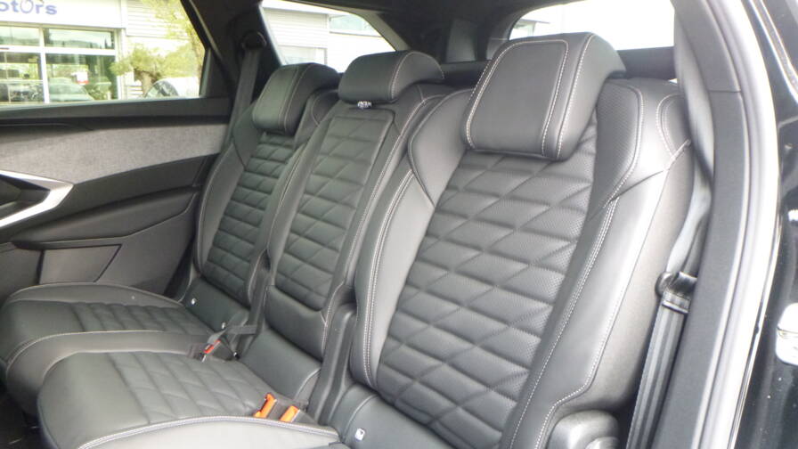 Mandataire Automobile neuf, recherche de Peugeot 5008-hybrid-145-e-dcs6-gt-exclusive-plus-pack-360-plus-si-ge-m-mo - E-Motors