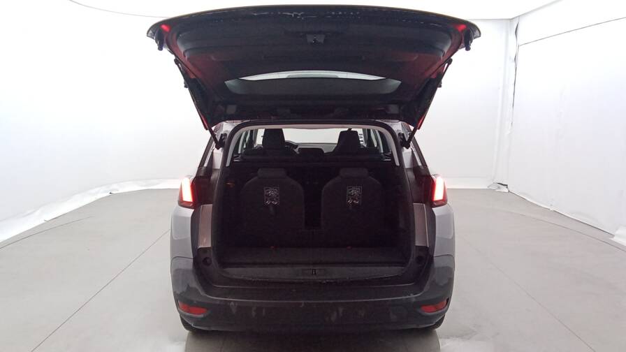 Mandataire Automobile occasion, recherche de Peugeot 5008-puretech-130-acces - E-Motors