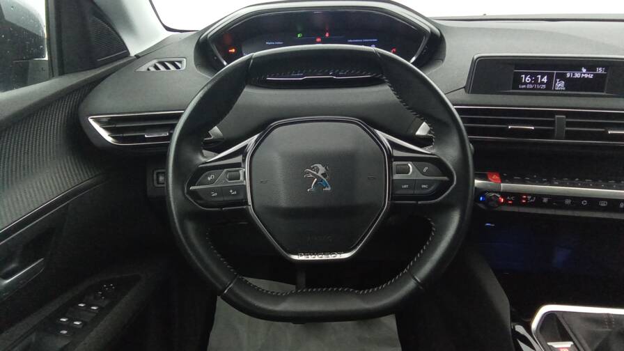 Mandataire Automobile occasion, recherche de Peugeot 5008-puretech-130-acces - E-Motors