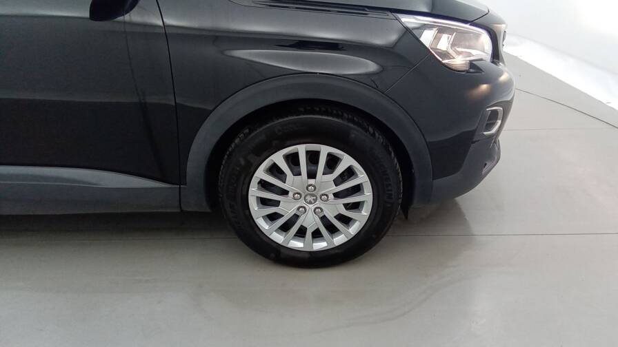 Mandataire Automobile occasion, recherche de Peugeot 5008-puretech-130-acces - E-Motors