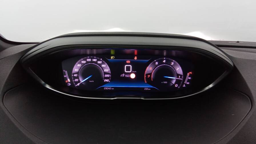 Mandataire Automobile occasion, recherche de Peugeot 5008-puretech-130-active-pack-plus-gps - E-Motors