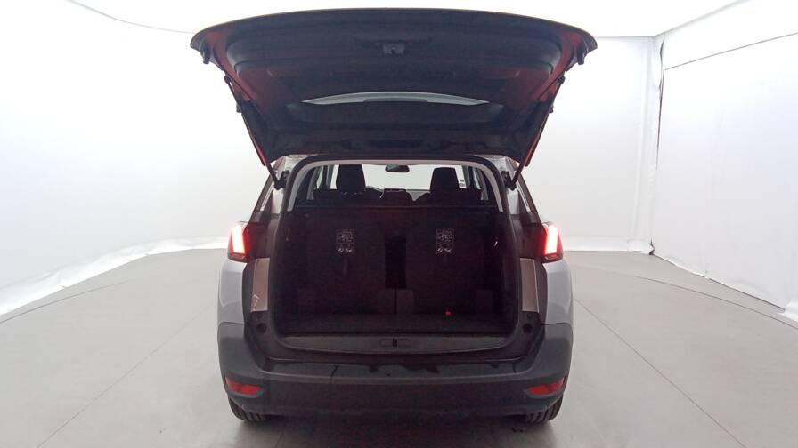 Mandataire Automobile occasion, recherche de Peugeot 5008-puretech-130-active-pdc-ar-av - E-Motors