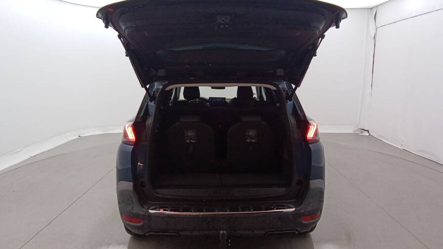 Mandataire Automobile occasion, recherche de Peugeot 5008-puretech-130-allure - E-Motors
