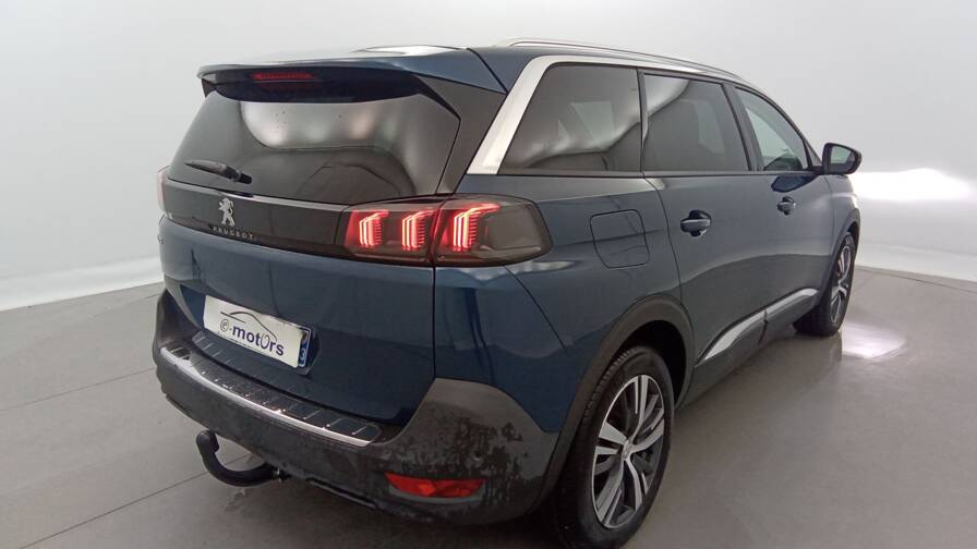 Mandataire Automobile occasion, recherche de Peugeot 5008-puretech-130-allure - E-Motors