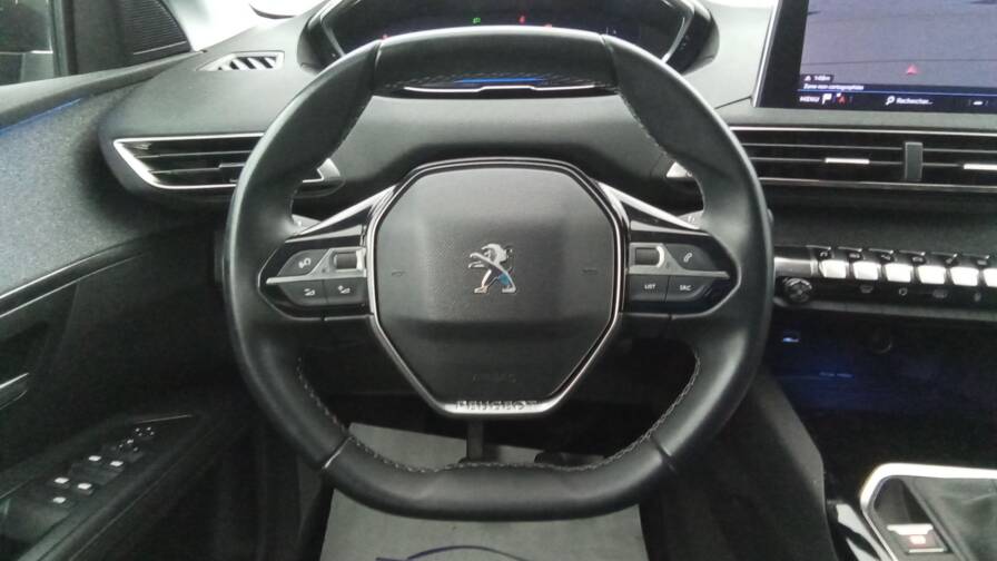 Mandataire Automobile occasion, recherche de Peugeot 5008-puretech-130-allure - E-Motors