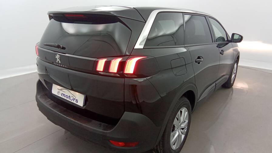 Mandataire Automobile occasion, recherche de Peugeot 5008-puretech-130-eat8-active-camera-pdc-ar-av - E-Motors