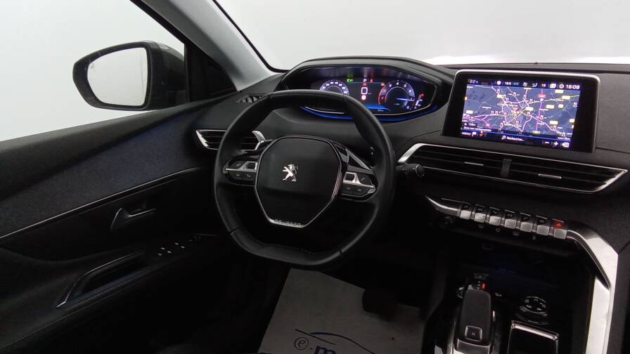 Mandataire Automobile occasion, recherche de Peugeot 5008-puretech-130-eat8-allure - E-Motors