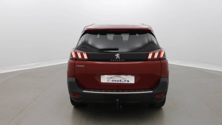 Mandataire Automobile occasion, recherche de Peugeot 5008-puretech-130-eat8-allure-pack-plus-attelage - E-Motors