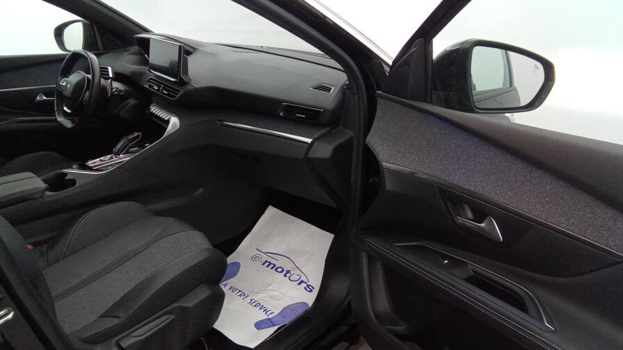 Mandataire Automobile occasion, recherche de Peugeot 5008-puretech-130-eat8-allure-pack - E-Motors