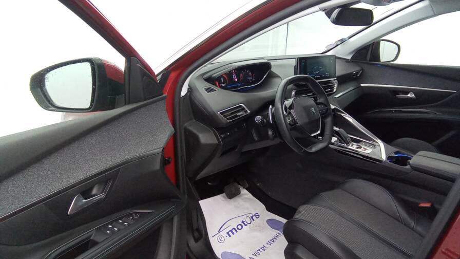 Mandataire Automobile occasion, recherche de Peugeot 5008-puretech-130-eat8-allure-pack - E-Motors