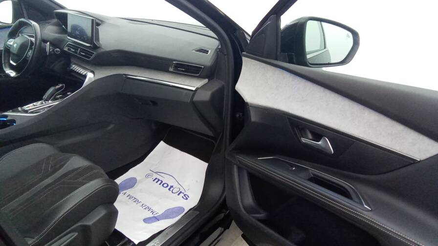 Mandataire Automobile occasion, recherche de Peugeot 5008-puretech-130-eat8-gt - E-Motors