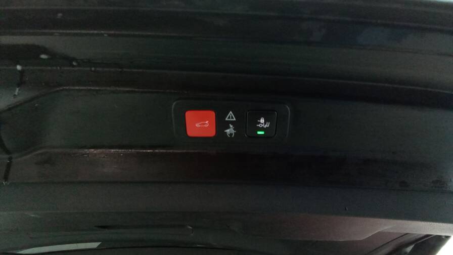 Mandataire Automobile occasion, recherche de Peugeot 5008-puretech-130-eat8-gt-pack-plus-cuir - E-Motors