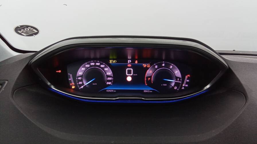 Mandataire Automobile occasion, recherche de Peugeot 5008-puretech-130-eat8-roadtrip-plus-cam-ra360 - E-Motors