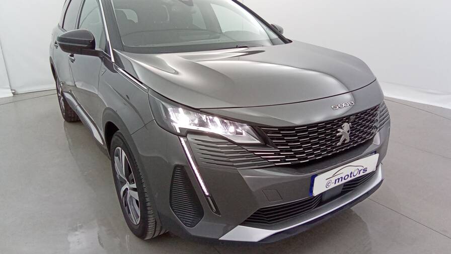Mandataire Automobile occasion, recherche de Peugeot 5008-puretech-130-eat8-roadtrip-plus-cam-ra360 - E-Motors