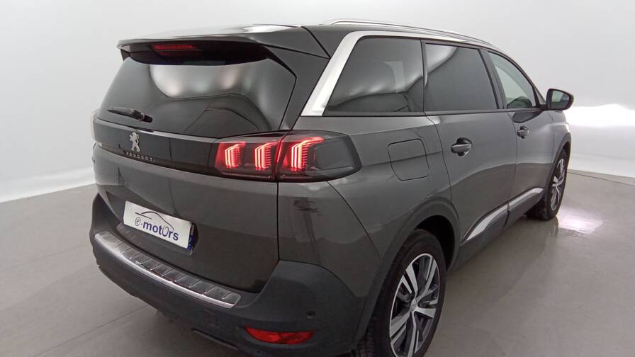 Mandataire Automobile occasion, recherche de Peugeot 5008-puretech-130-eat8-roadtrip-plus-cam-ra360 - E-Motors