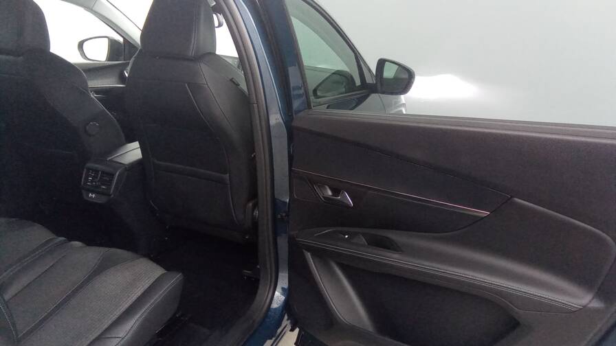 Mandataire Automobile occasion, recherche de Peugeot 5008-puretech-130ch-ss-bvm6-allure - E-Motors