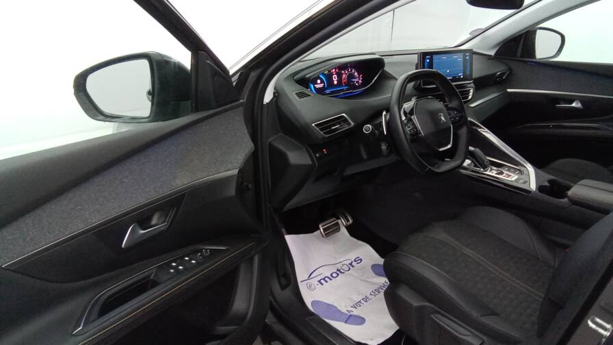 Mandataire Automobile occasion, recherche de Peugeot 5008-puretech-130ch-s-s-eat8-roadtrip - E-Motors