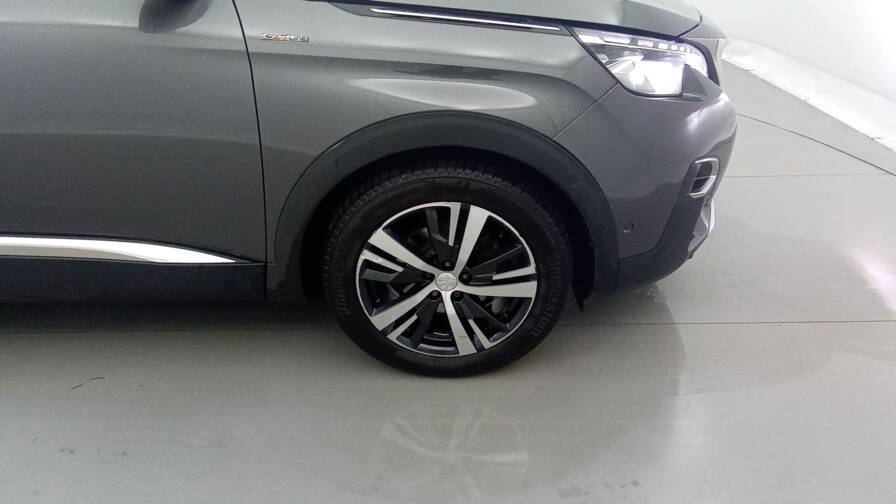 Mandataire Automobile occasion, recherche de Peugeot 5008-puretech-180-eat8-gt-line - E-Motors