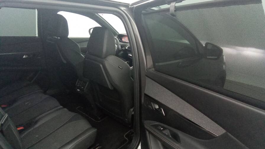 Mandataire Automobile occasion, recherche de Peugeot 5008-puretech-180-eat8-gt-line - E-Motors