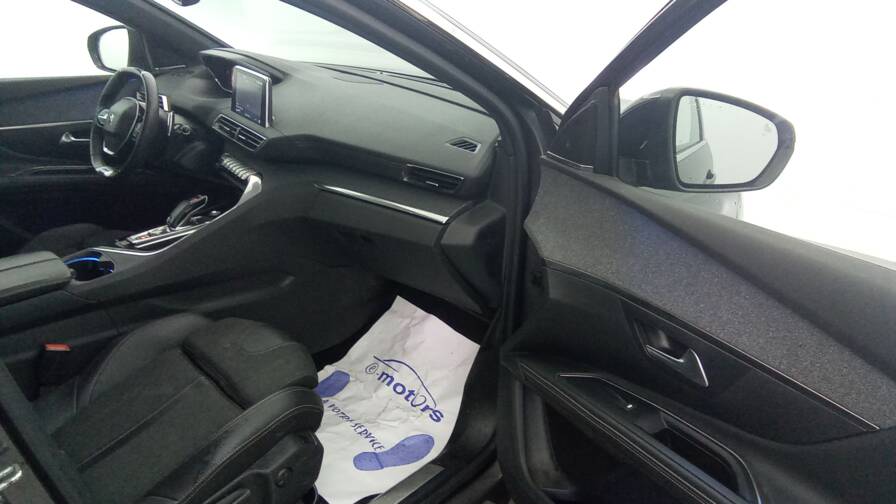 Mandataire Automobile occasion, recherche de Peugeot 5008-puretech-180-eat8-gt-line - E-Motors