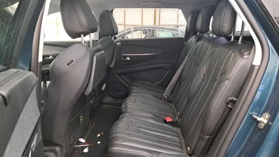 Mandataire Automobile occasion, recherche de Peugeot 5008-puretech-130-eat6-allure-plus-toit-pano-plus-hayon-lectrique - E-Motors