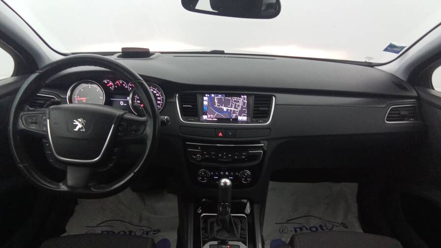 Mandataire Automobile occasion, recherche de Peugeot 508-1-6-bluehdi-120ch-s-s-eat6-allure - E-Motors