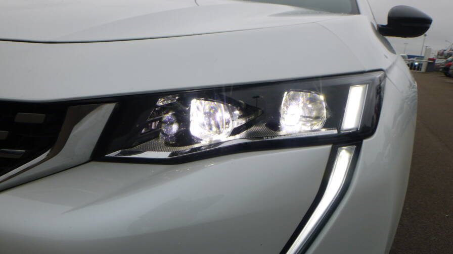 Mandataire Automobile occasion, recherche de Peugeot 508-bluehdi-180-ch-s-s-eat8-gt-line - E-Motors