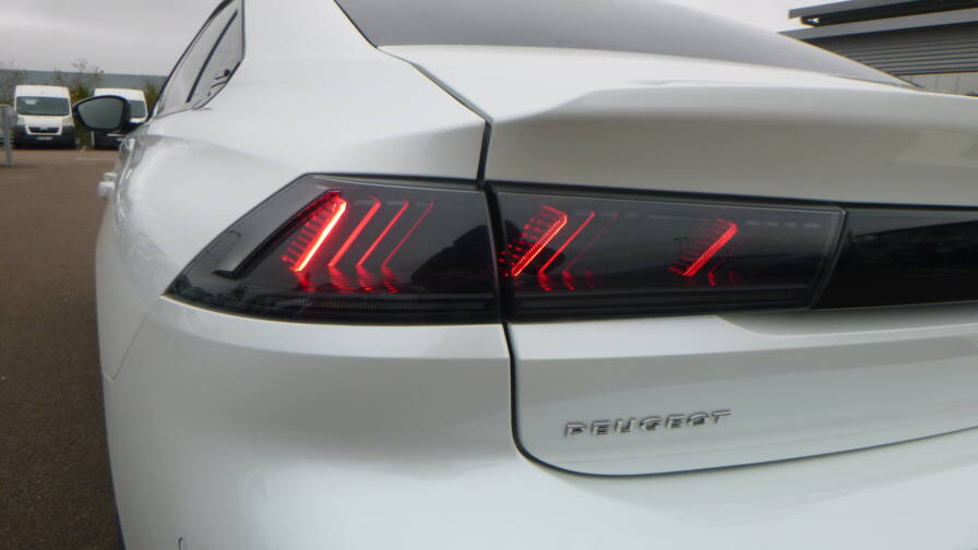 Mandataire Automobile occasion, recherche de Peugeot 508-bluehdi-180-ch-s-s-eat8-gt-line - E-Motors