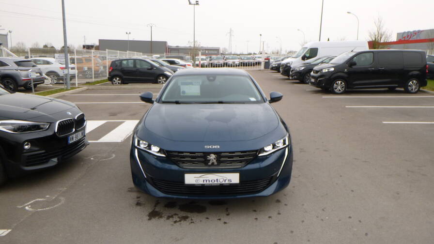 Avis-mandataire-auto-Emotors-Peugeot-508-Allure-puretech-180-eat8-plus-full-led-technology.