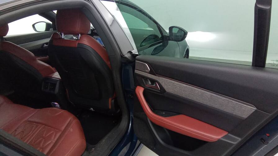 Mandataire Automobile occasion, recherche de Peugeot 508-puretech-225-eat8-gt-plus-cuir-plus-toit - E-Motors