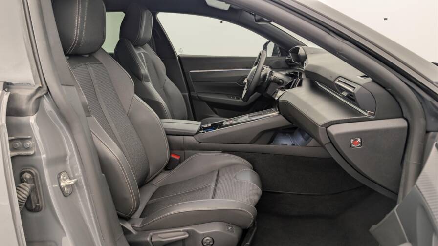 Mandataire Automobile occasion, recherche de Peugeot 508-sw-hybrid-225-e-eat8-allure - E-Motors