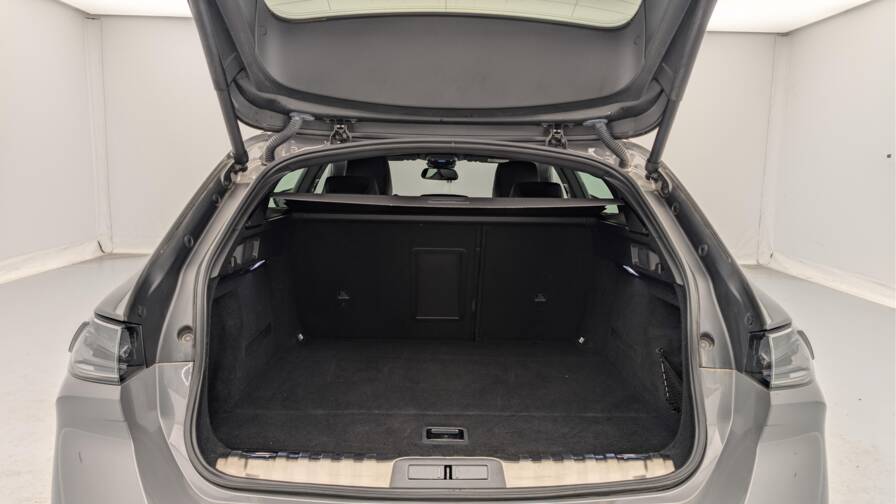 Mandataire Automobile occasion, recherche de Peugeot 508-sw-hybrid-225-e-eat8-allure - E-Motors